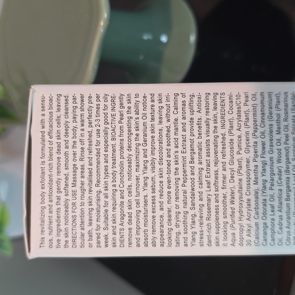 Grown Alchemist Purifying Body Exfoliant - Picture 6 of 8